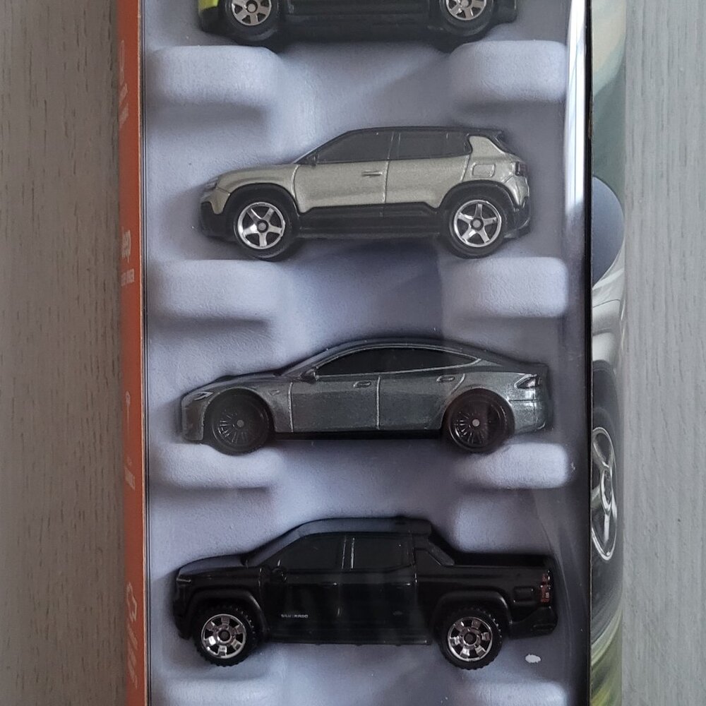 Matchbox 2024 5 pack set - MBX Electric Drivers